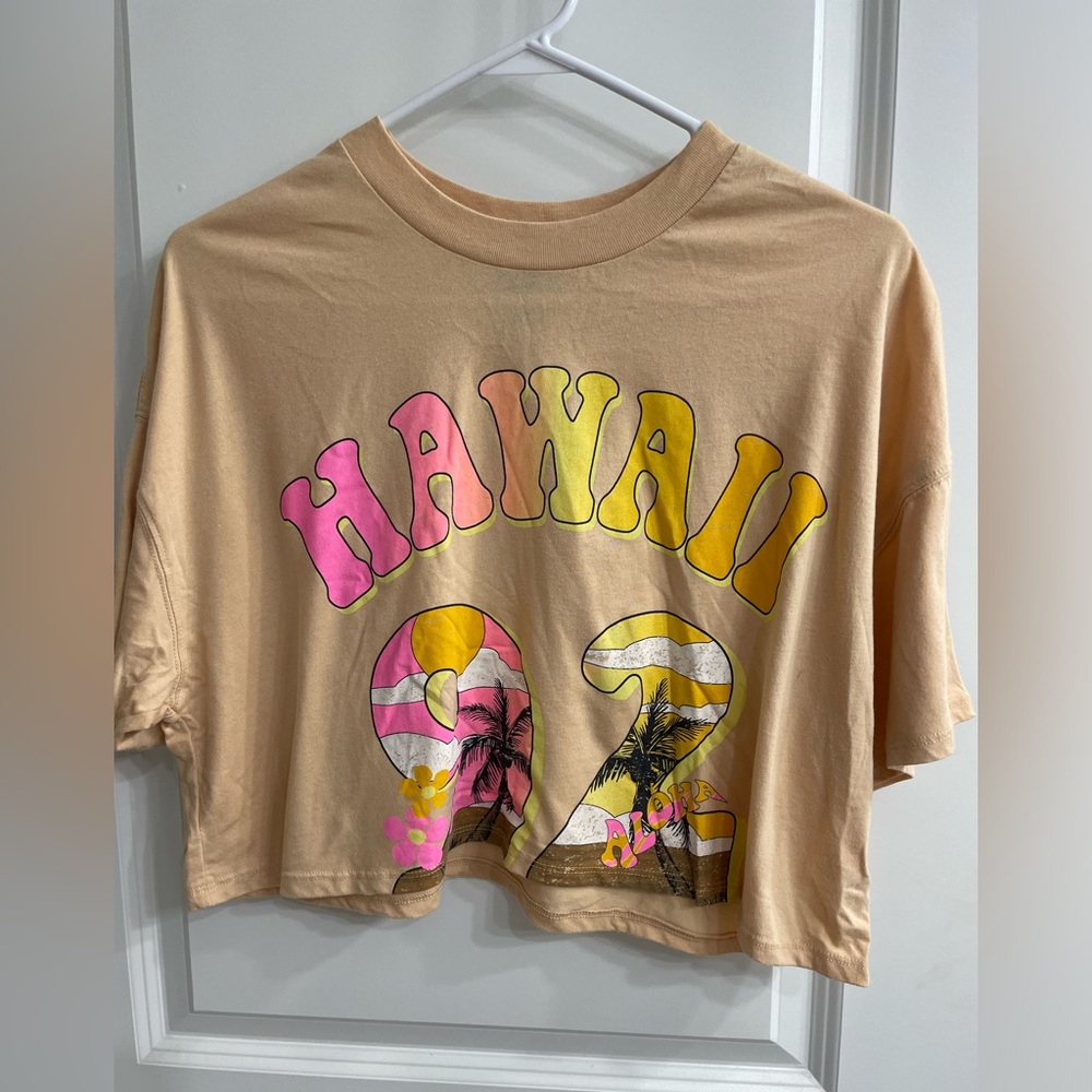 Wild fable Hawaii crop top size xs